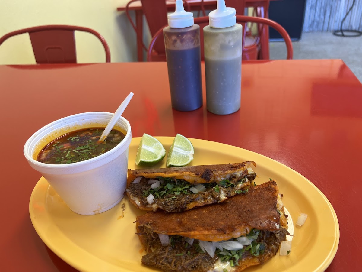 La Chilanga Mexican Food